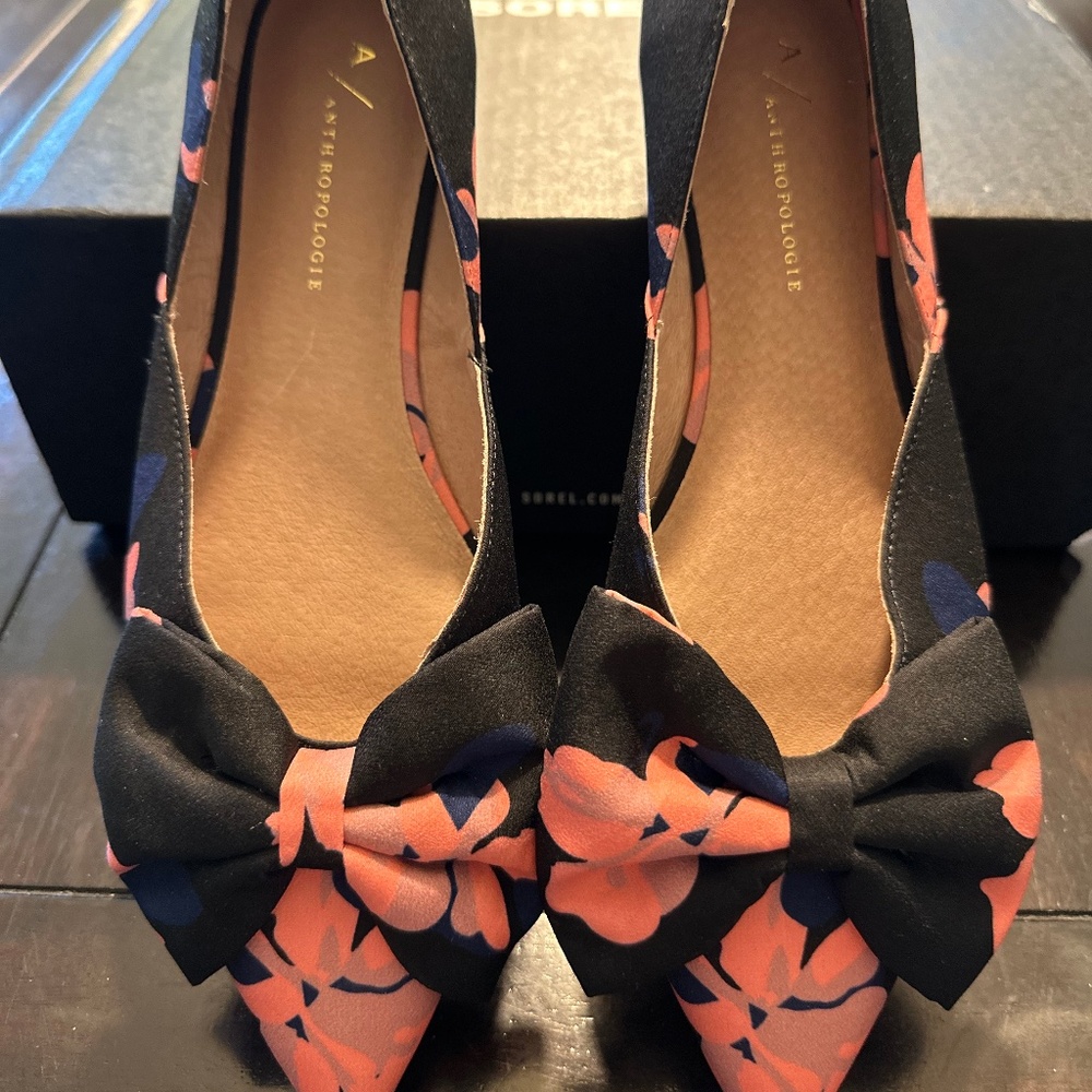 Anthropolgie Bow City Flats